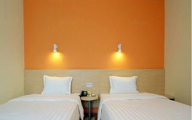 7 Days Inn Beijing Guanzhuang Subway Station