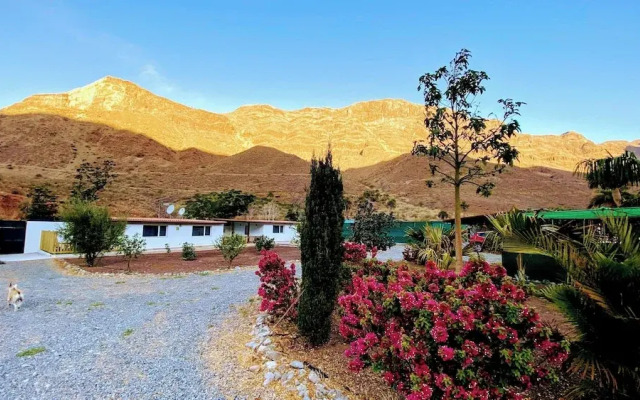 Spacious Country House in Arteara Near Maspalomas