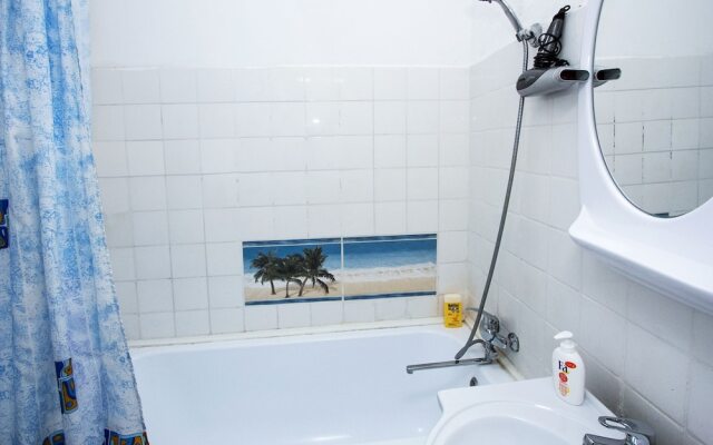 Apartlux on Novy Arbat Street Apartments