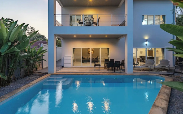 4BR With PoolTable Near Rawai Beach V161