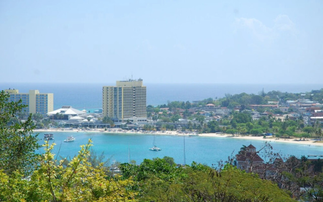 Palm View At Sky Castles Ocean View