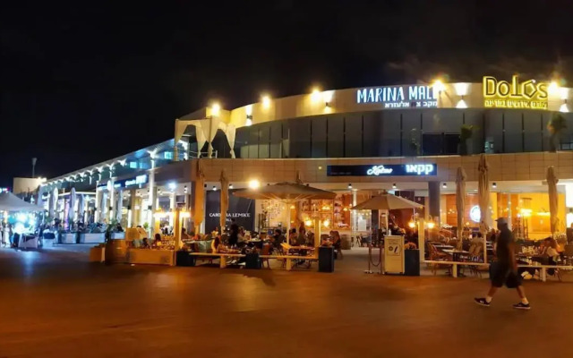 Rotem Suite in MARINA ASHKLON