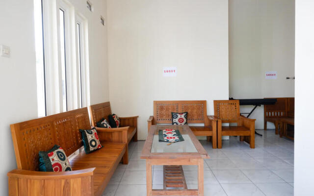 RedDoorz @ Jalan Raya Kaliwungu Selatan Kendal