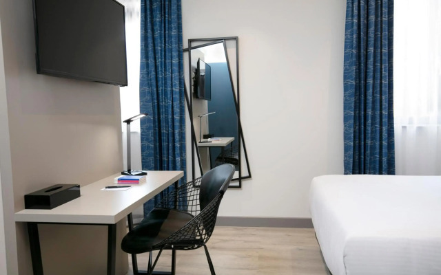 Spark by Hilton Luton