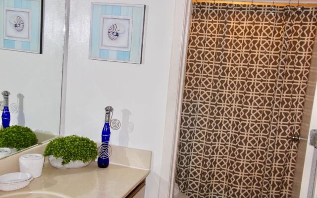 Tristan Towers by Surfside VR