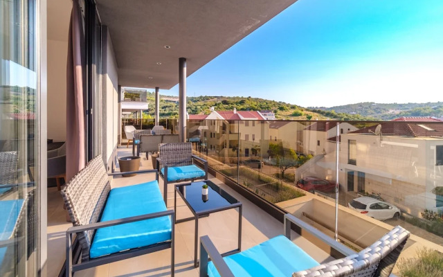 Sutivan Luxury Apartments