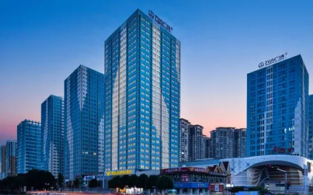 Vienna International Hotel (Nanning Jiangnan Wanda Plaza) – Outside – Nanning