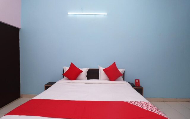 Mohit International By OYO Rooms