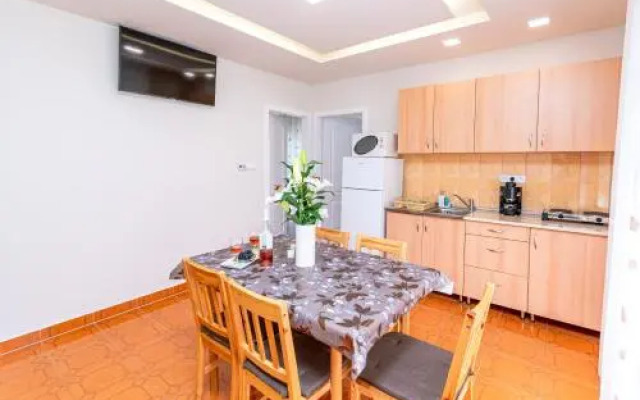 Illés Apartmanok Iii.