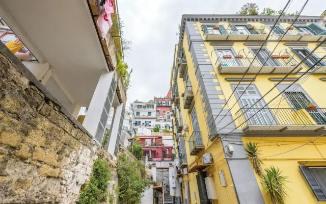 Smooth Vibes at Chiaia by Napoliapartments