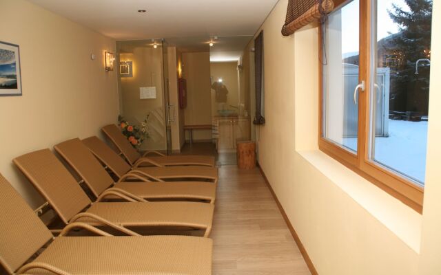 Hotel & Camping Gisser