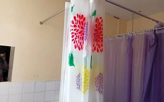 Pinkroses Gardens Hostel