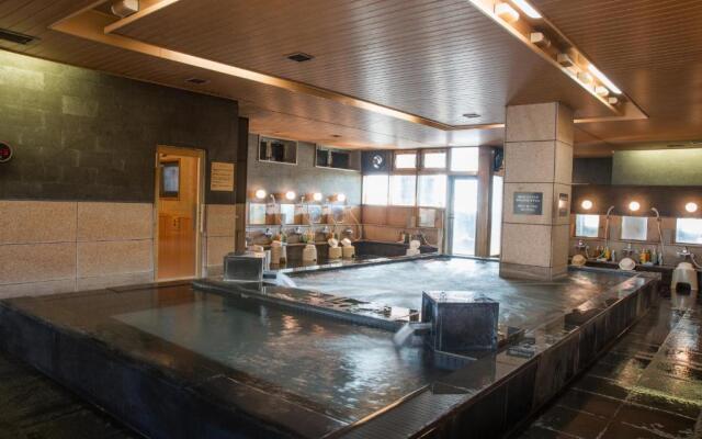 Rex Inn Kawasaki - Caters to Men