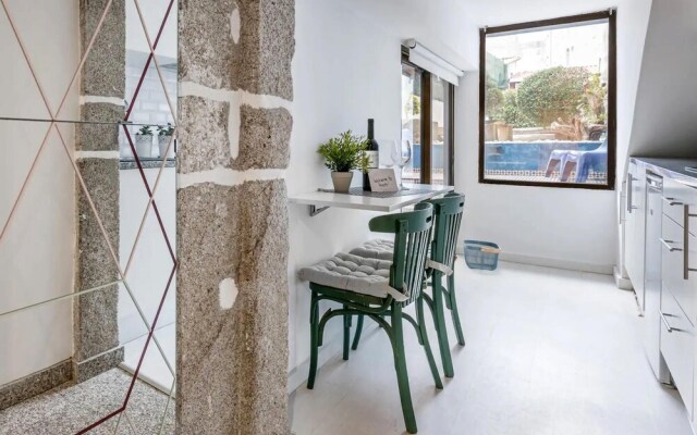 In Lapa Building V in Oporto