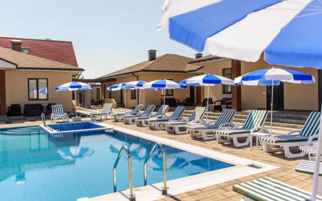 May Mariya Residence