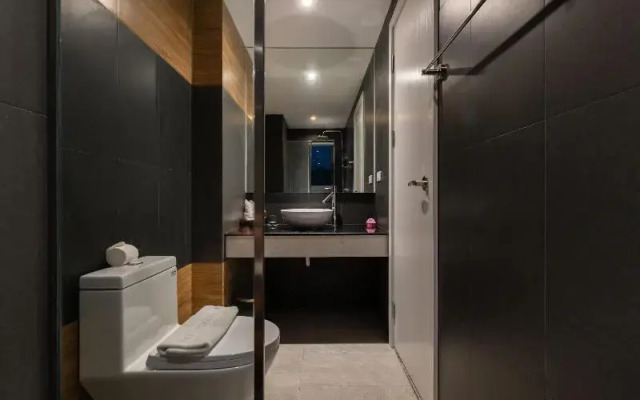 Redpine Condotel