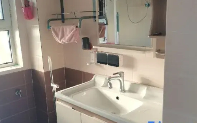 Qianqian Homestay