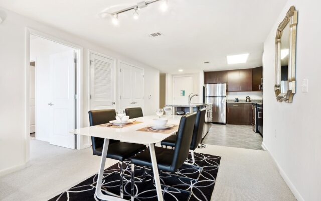 Bluebird Suites at Mt. Vernon Triangle