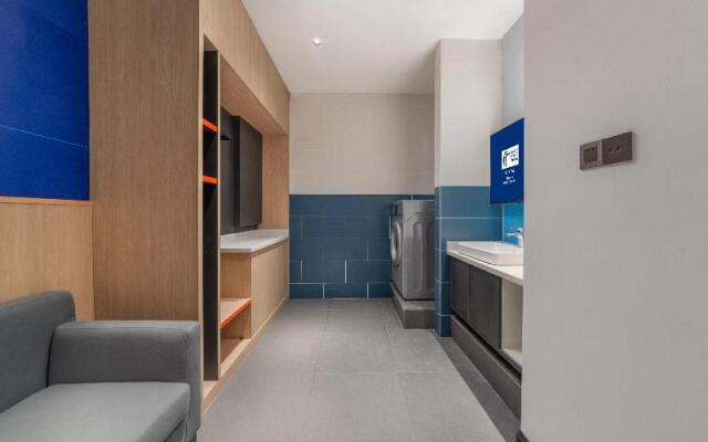 Holiday Inn Express Yangquan City Center