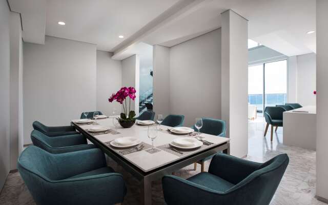 Pinetree Marina Resort