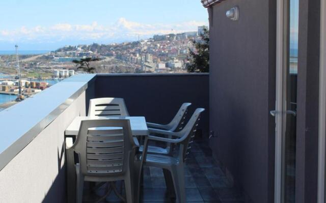 Esa Suite Hotel