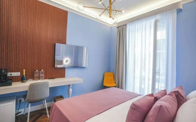 Cafè Latino Suites