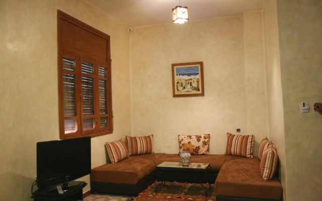 Al Jasira Hotel
