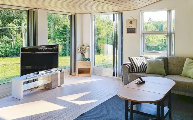 6 Person Holiday Home in Hals-by Traum