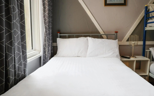 The Shores Hotel, Central Blackpool