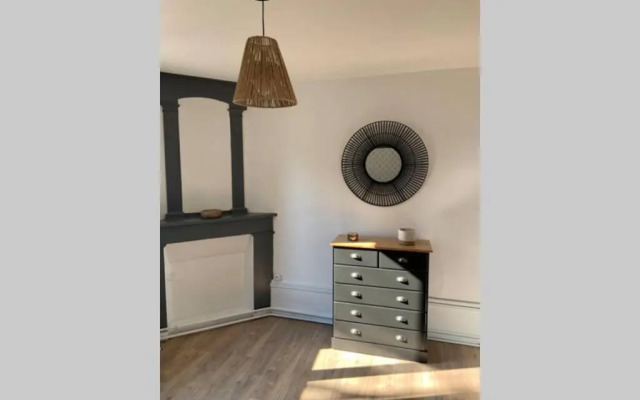 L’escapade : maison centre-ville avec cour