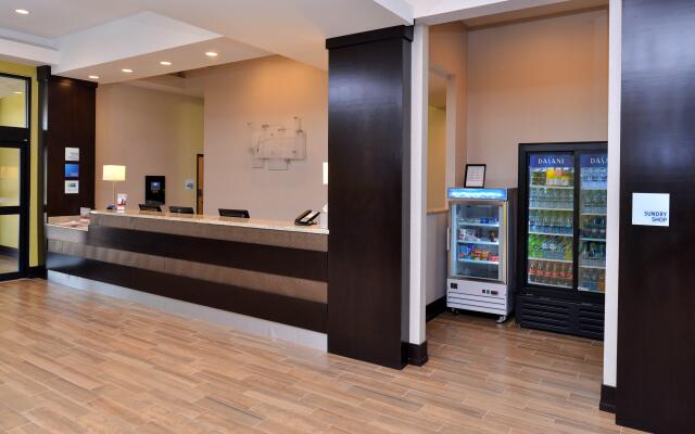 Holiday Inn Express & Suites Austin South by IHG