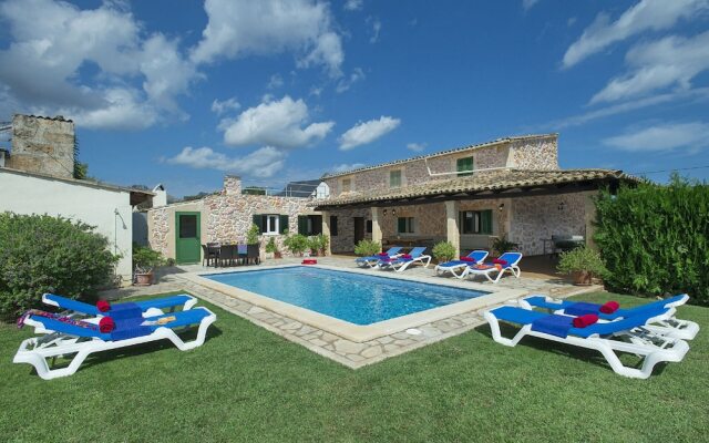 Villa Maria