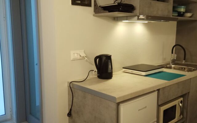ANNUNZIATA URBAN SUITES by LOC HOSPITALITY