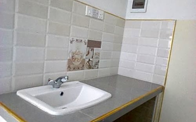Premier Guest Residence Hotel