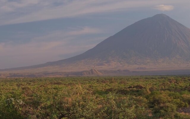 Africa Safari Lake Natron Camping