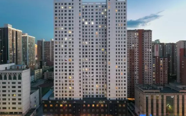Chao Man Hotel (Xining High-Speed Railway Station & Xia Nan Guan Night Market)