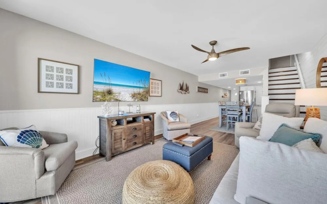 Pirate Cove Villas #111