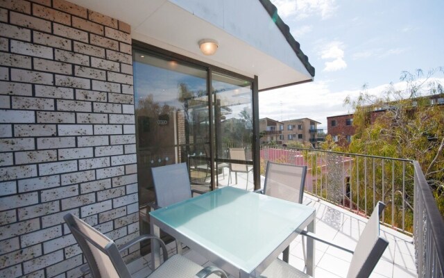 Endeavour, Unit 3/13 Ondine Close,