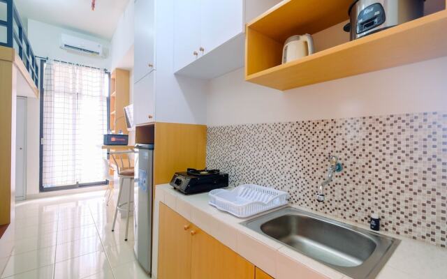 Minimalist and Comfortable Studio Dave Apartment