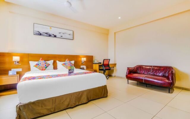 FabHotel Ajinkya Residency