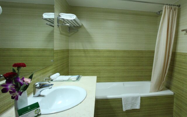 Dhaka Regency Hotel & Resort