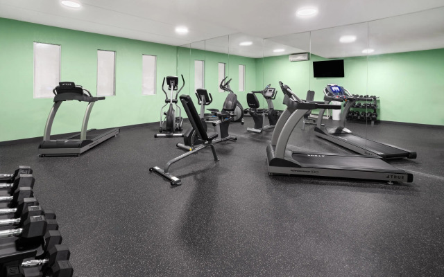 Wingate by Wyndham Grove City