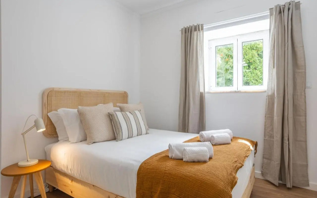 Trendy T.M Apartament by the River