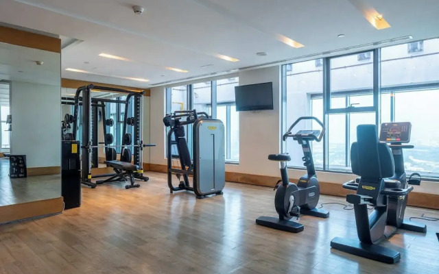 Spacious & Luxurious 2.5BD in Downtown