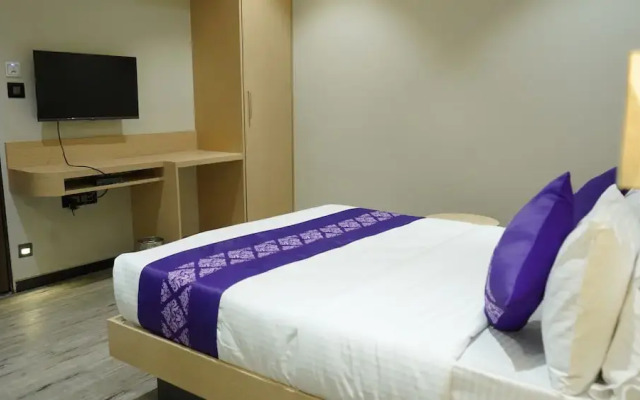 Purple Beds by VITS Dwarkesh, Surat
