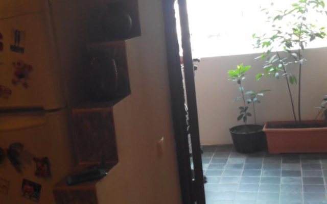 Gulos guest house