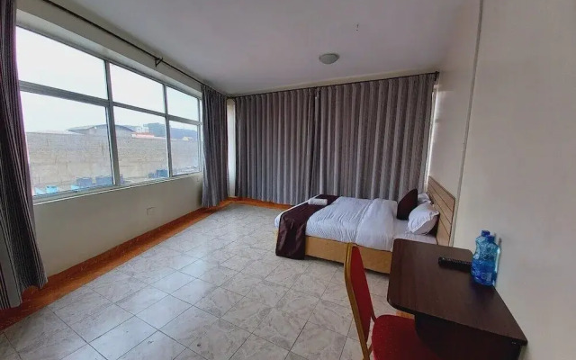 Nairobi Fahari Tripple Suites