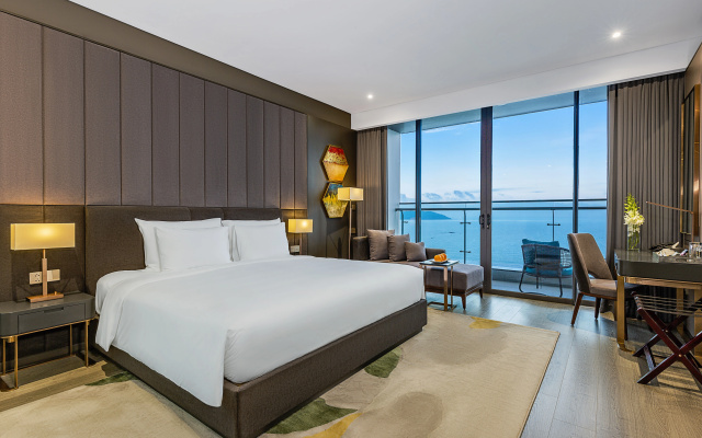 Le Sands Oceanfront Danang Hotel – Guest Rooms – Da Nang