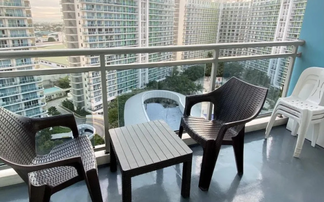 Stay At Azure urban beach residents