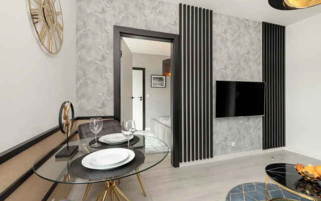 Apartport Apartment With A/C by Renters